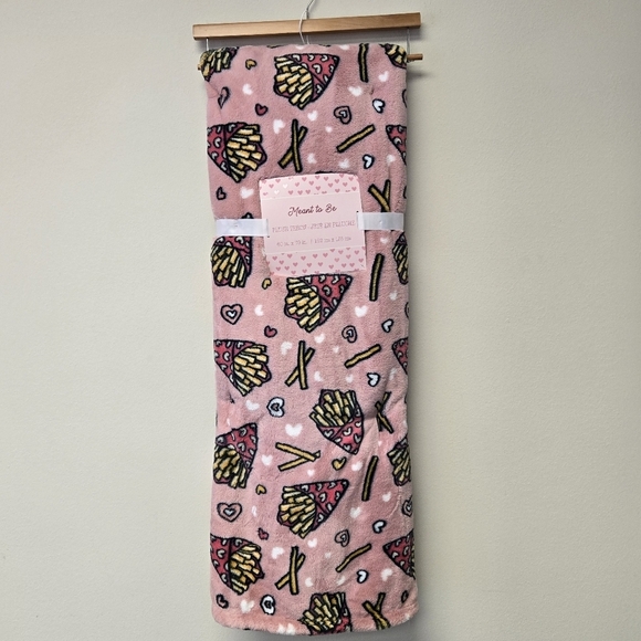 Meant to Be Fries Before Guys French Fry Plush Throw Blanket - Picture 6 of 6